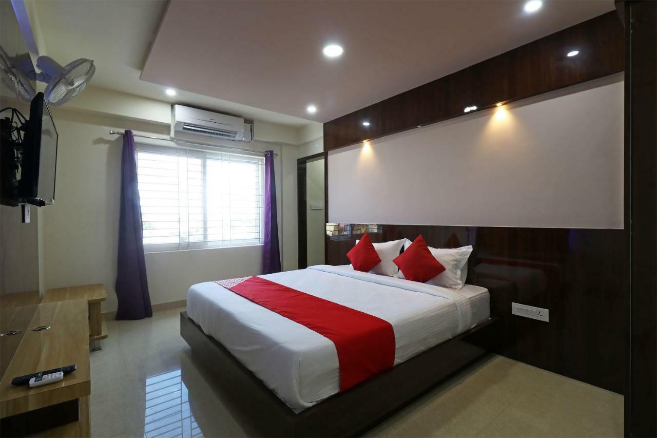 Hotel Oyo 37349 Sai Palace Chik Bānavar Exteriér fotografie
